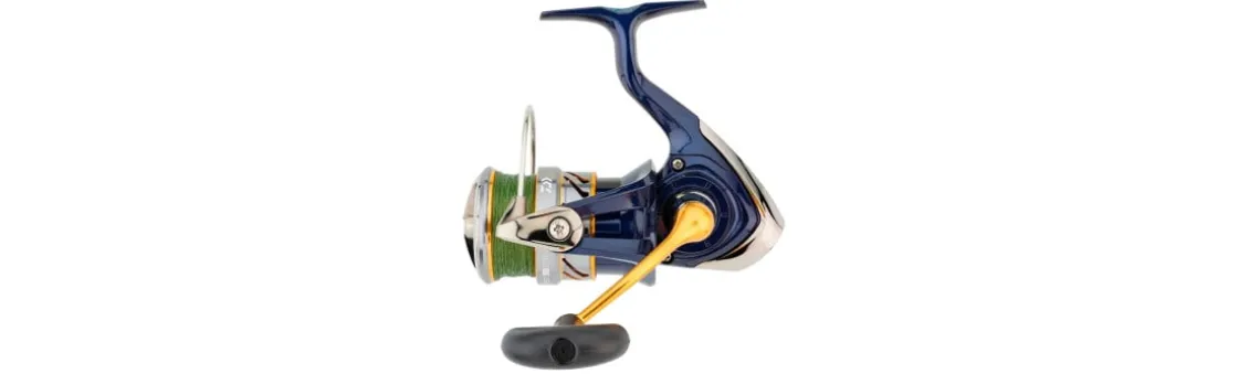 Carrete de Daiwa Crest 23 LT Pe Tsuki