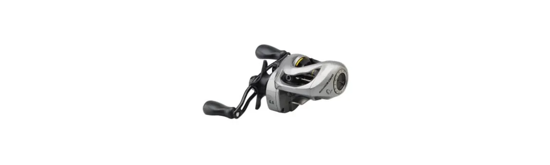Carrete Savage Gear SG6 300 BC 5+1BB
