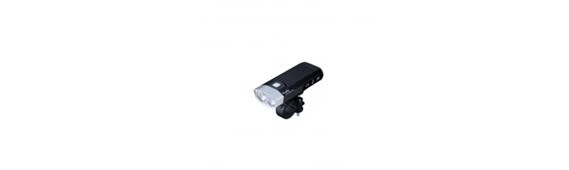 Foco Fenix BC30_2200 lúmenes