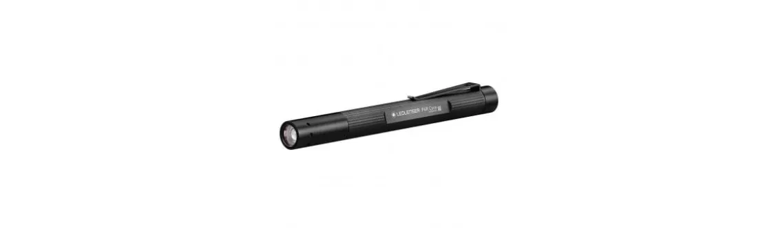 Linterna de Mano Led Lenser P4R Core_200 lúmenes