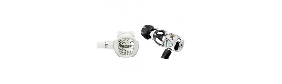 Regulador de Buceo Cressi Mc9 + Xs Compact INT en Blanco-Alvarez Clearance