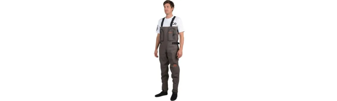 Vadeador transpirable Daiwa 4 capas con Calcetín de Neopreno